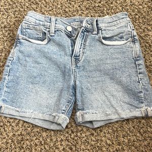 Girls old navy washed out blue jean shorts